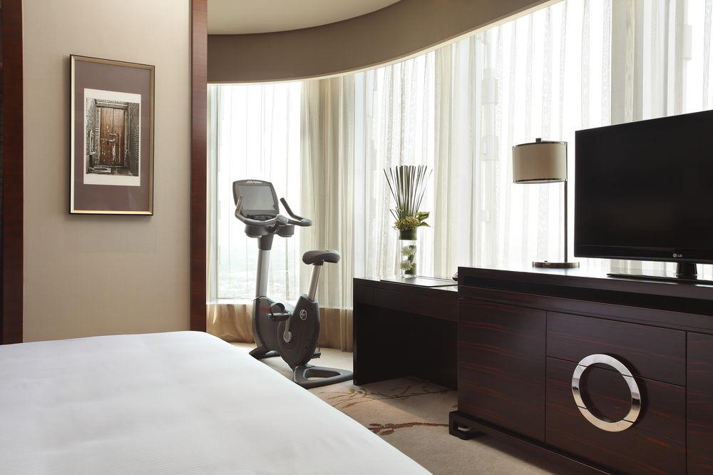 The Westin Pazhou Hotell Guangzhou Exteriör bild
